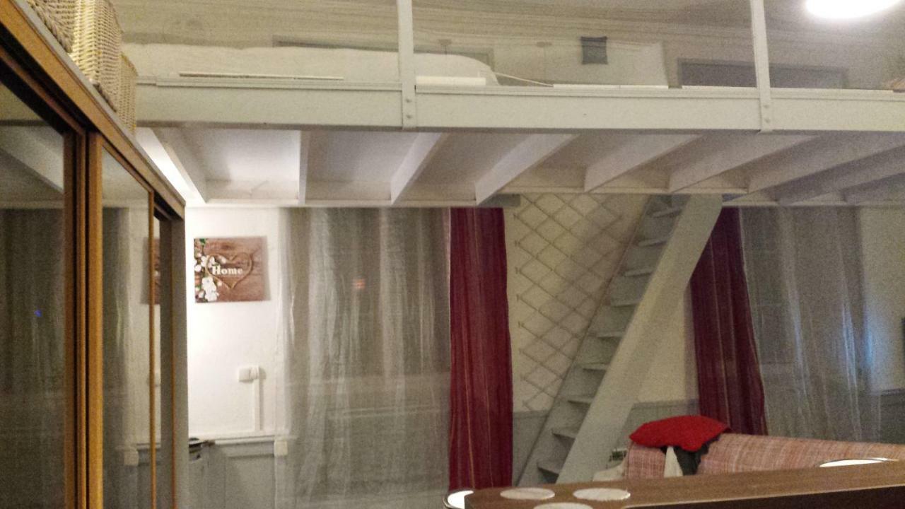 Ferienwohnung Coquet Studio En Mezzanine Nuit Pour 2 Personnes Saint-Girons  Exterior foto